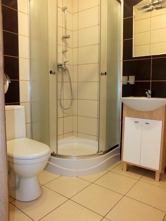Pokoje Sylwia Z Aneksami Kuchennymi W Kazdym Pokoju Ustroń Habitación foto